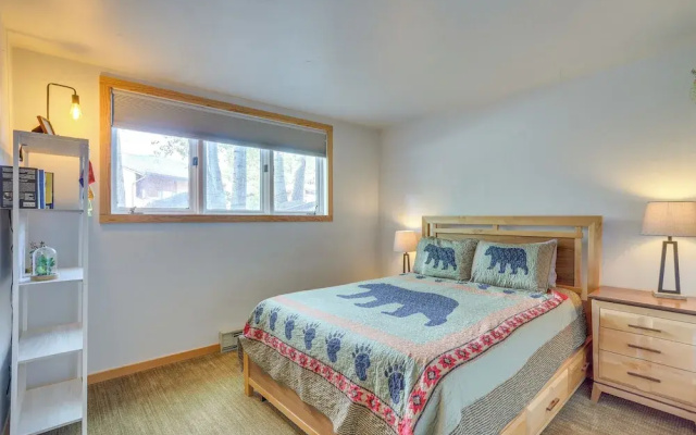 photo 4 of Eagle-vail Hideaway w/ Golf, Ski, and More!