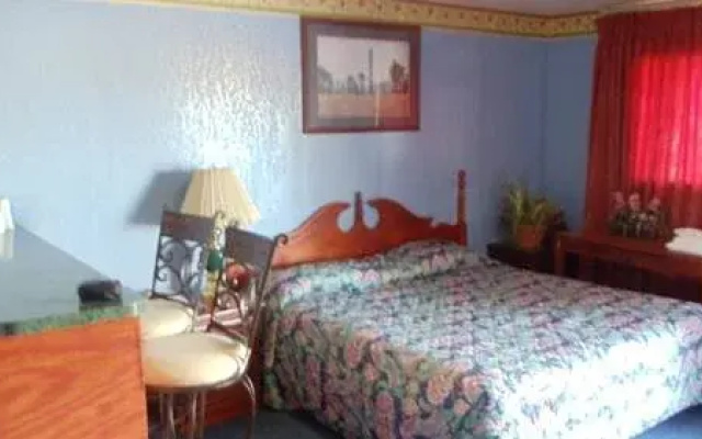 photo 4 of Eastwood Motel