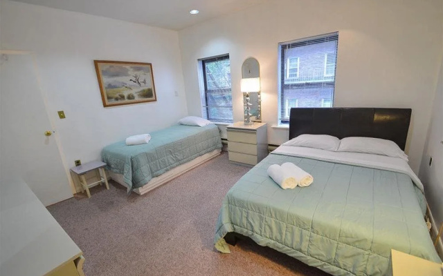 photo 3 of East 55th Apartments