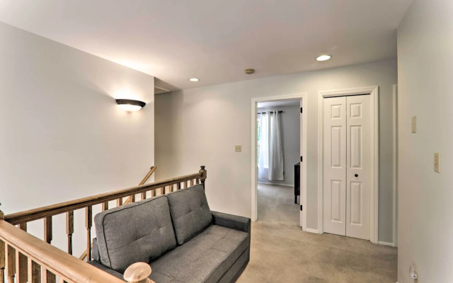 photo 2 of East Stroudsburg Hideaway w/ 2 Community Pools!