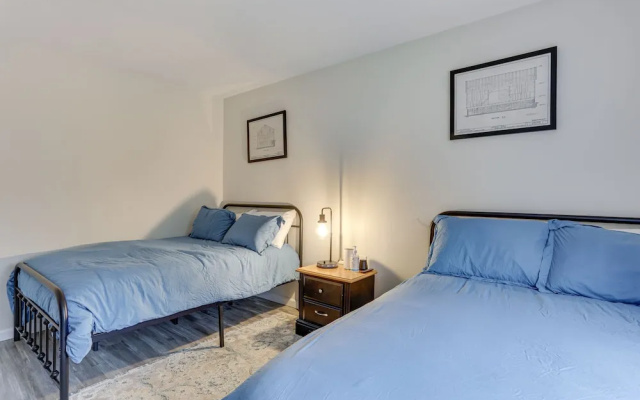 photo 3 of East Stroudsburg Townhouse < 1 Mi to Ski Area!