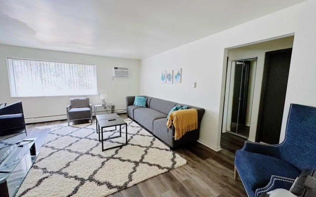 photo 2 of Eastwind Apartments