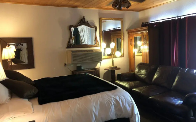 photo 3 of Echo Canyon Spa Resort (Adults Only)