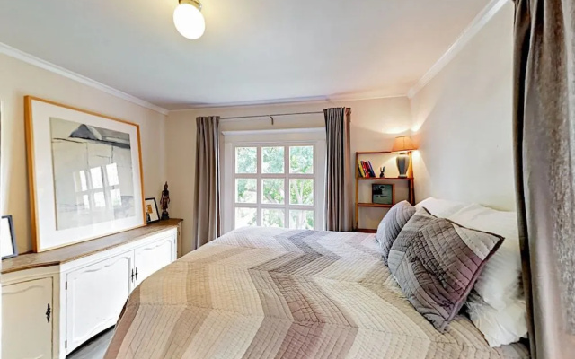 photo 5 of Echo Park House 2 Bedrooms 2 Bathrooms Home