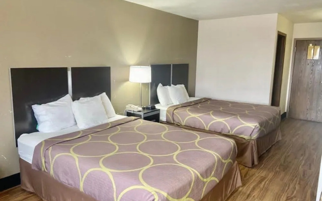 photo 4 of Econo Inn Fremont