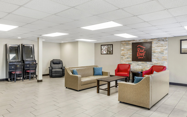 photo 2 of Red Roof Inn Stroudsburg