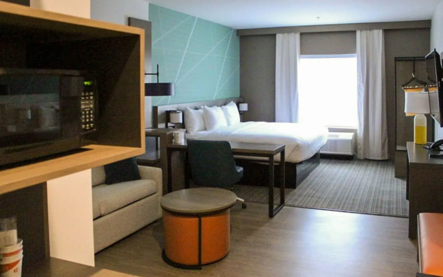photo 4 of Econo Lodge