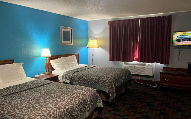 photo 3 of Rodeway Inn Whitehall