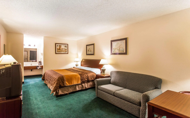 photo 5 of EconoLodge Everett