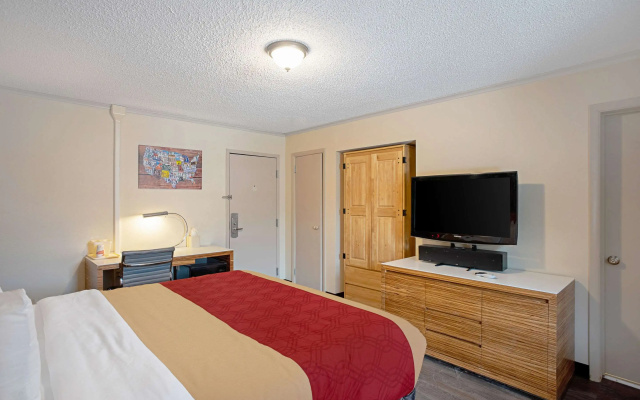 photo 5 of Quality Inn Frontier at U.S. Hwy 30