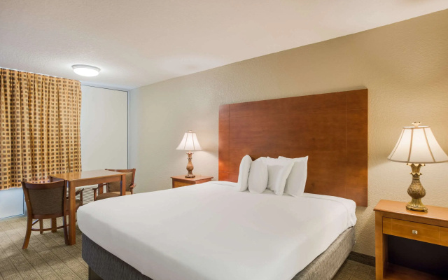 photo 4 of Econo Lodge Vidalia