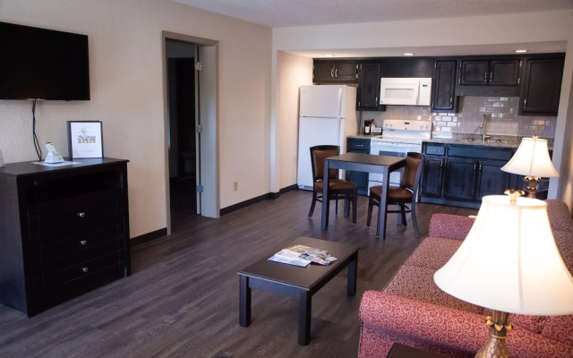 photo 5 of Econo Lodge