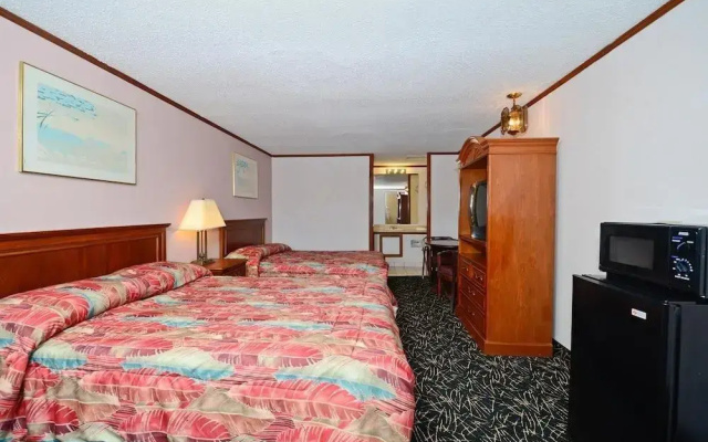 photo 3 of Econo Lodge