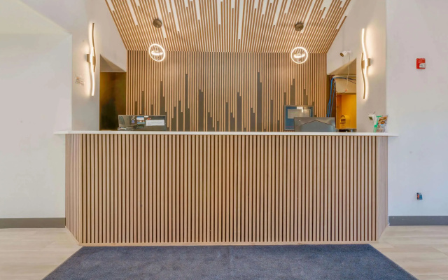 photo 2 of Days Inn by Wyndham Thornton