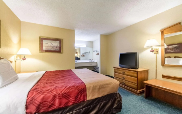 photo 4 of Quality Inn