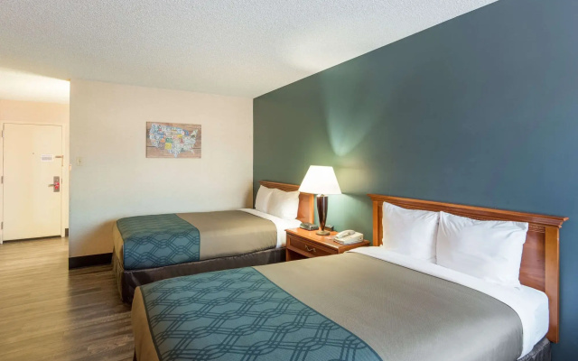 photo 4 of Econo Lodge Grand Junction North