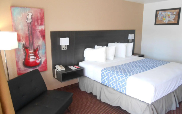 photo 2 of SureStay Hotel by Best Western Phoenix Airport