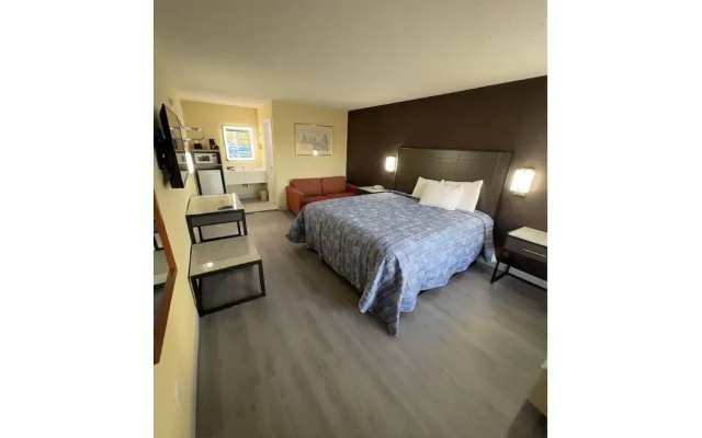 photo 3 of Travel Inn