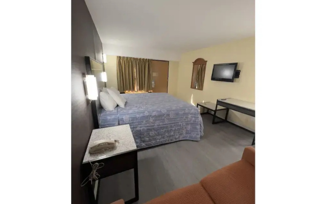 photo 4 of Travel Inn