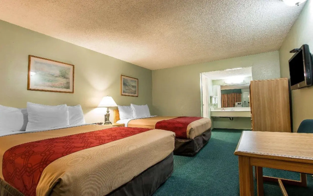 photo 4 of Econo Lodge Anaheim North