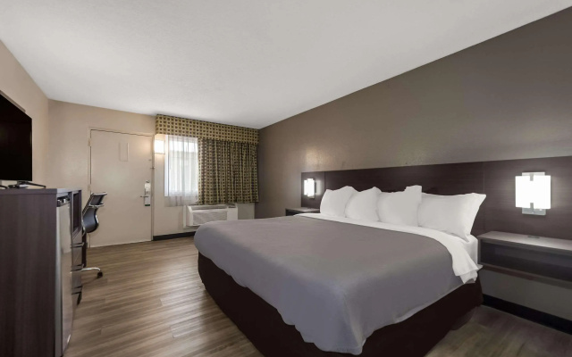 photo 4 of Quality Inn Charleston - West Ashley