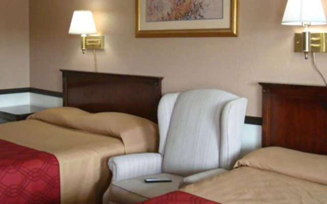 photo 4 of New Haven Inn