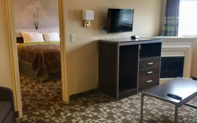 photo 5 of 402 Hotel