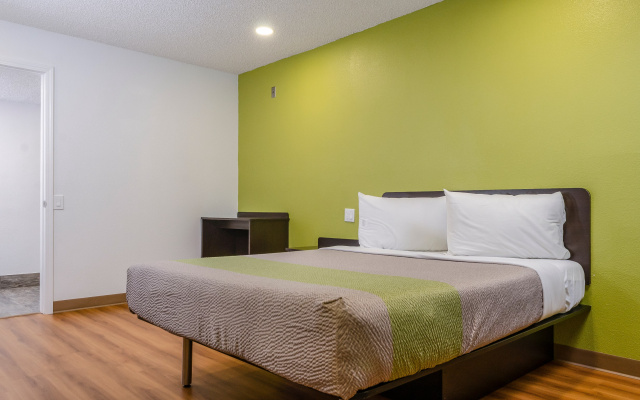 photo 4 of Motel 6 Georgetown, TX