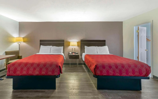 photo 3 of Fort Lauderdale Gardens Inn & Suites