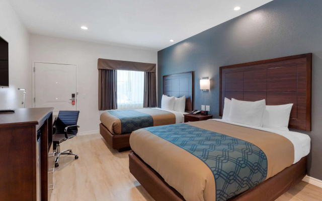 photo 5 of Econo Lodge Houston