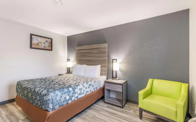 photo 4 of Sonesta Essential Des Moines