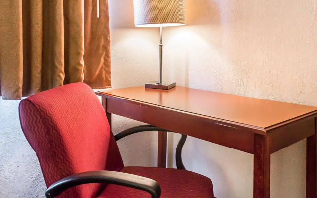 photo 5 of Economy Inn & Suites