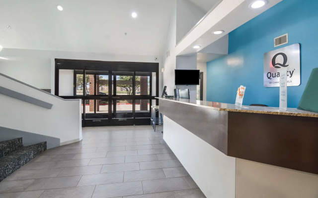 photo 2 of Quality Inn & Suites Richardson-Dallas