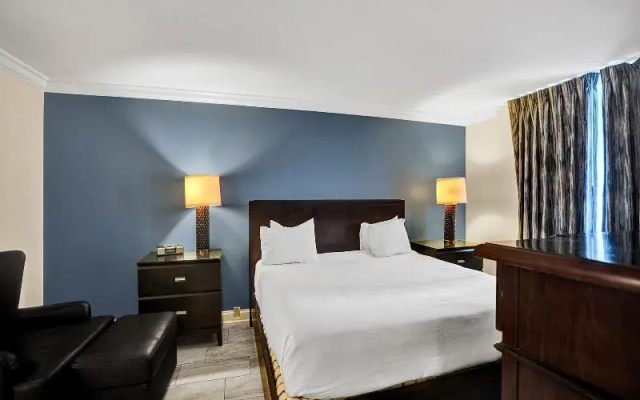 photo 3 of Fort Lauderdale Grand Hotel