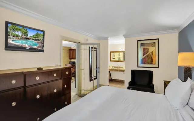 photo 5 of Fort Lauderdale Grand Hotel
