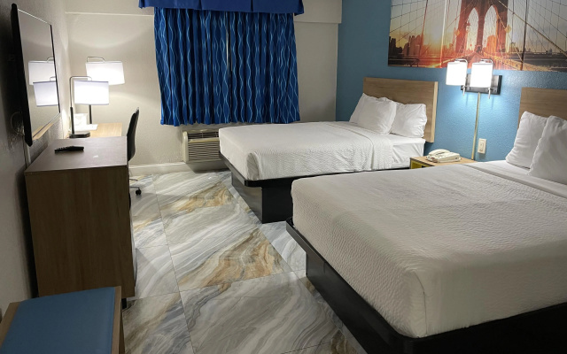 photo 2 of Days Inn by Wyndham Jersey City / NYC Area