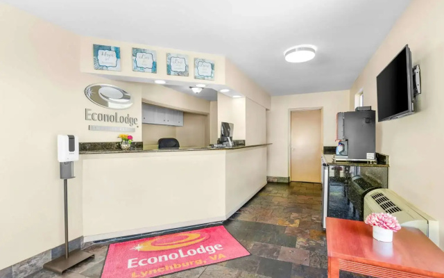photo 4 of Brentwood Inn & Suites