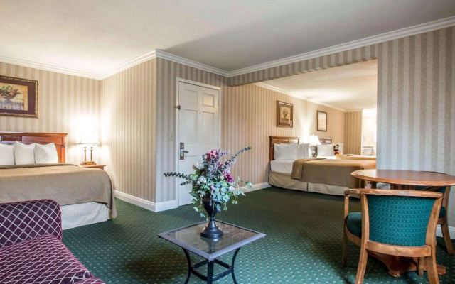 photo 4 of Quality Inn & Suites Anaheim Maingate