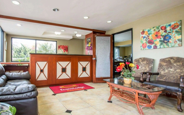 photo 2 of Brisa Pacific Hotel Encinitas