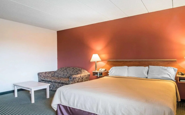 photo 5 of Econo Lodge Near Plymouth State University