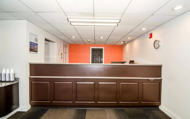 photo 2 of Motel 6 Newark, DE