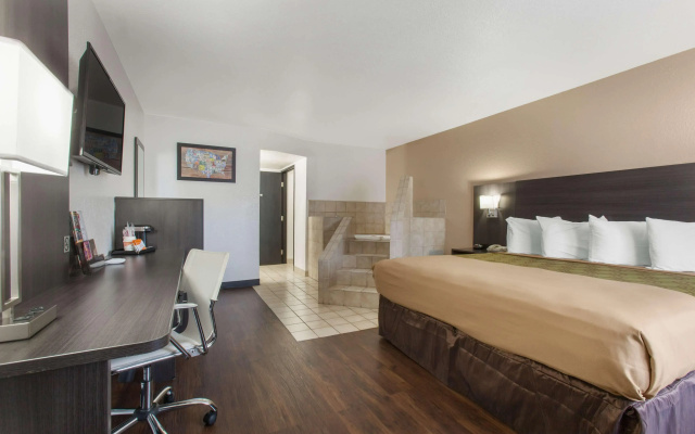 photo 2 of SureStay By Best Western Phoenix Airport