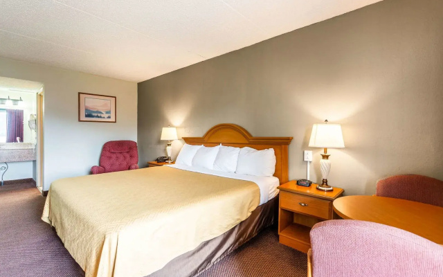 photo 5 of Rodeway Inn Renfro Valley