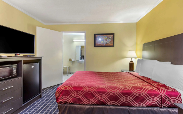 photo 5 of Econo Lodge St. George