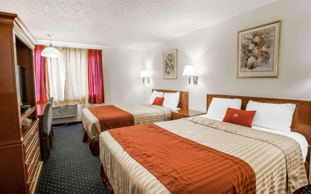 photo 3 of Econo Lodge Seatac Airport North Seattle Hotel