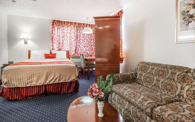 photo 5 of Econo Lodge Seatac Airport North Seattle Hotel