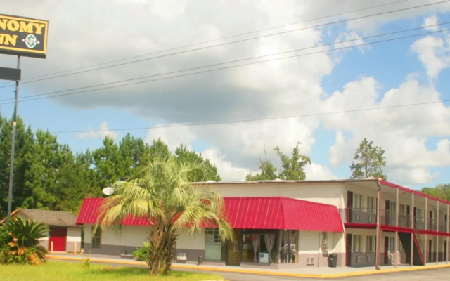 photo 5 of Economy Inn
