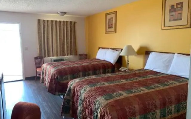 photo 3 of Economy Inn