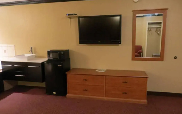 photo 5 of Economy Inn LAX