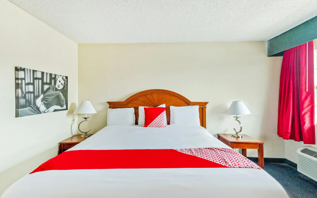 photo 4 of OYO Hotel San Antonio Lackland near Seaworld